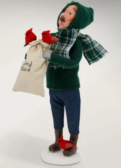 Byers Choice Carolers^Byers Choice Family With Cardinals Man, , 111M